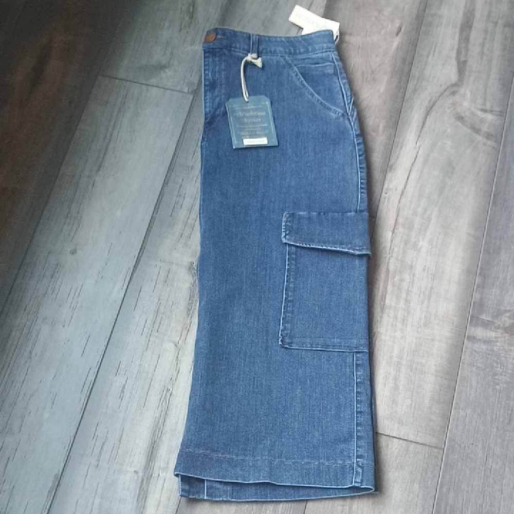 Democracy Blue Denim Cargo Skirt New With Tags - Picture 6 of 9